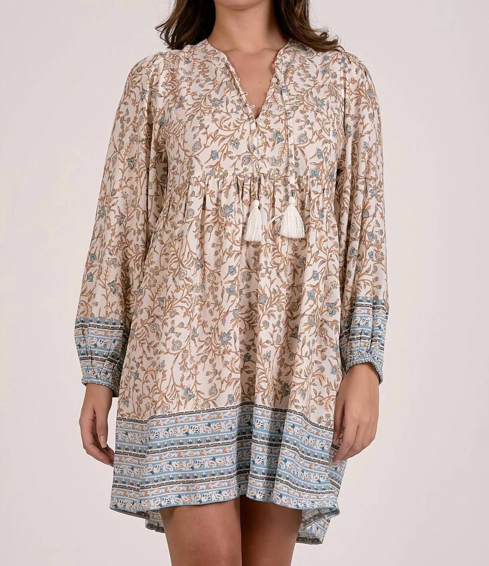 NEW ELAN v-neck long sleeve dress in blue whimsy